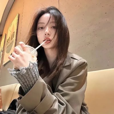 轰天俏娇娃